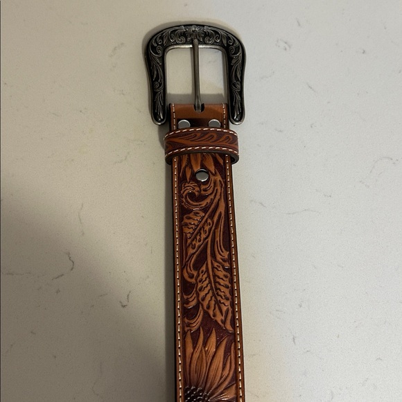 Nocona Genuine Leather Belt with Silver Accents - Picture 6 of 9